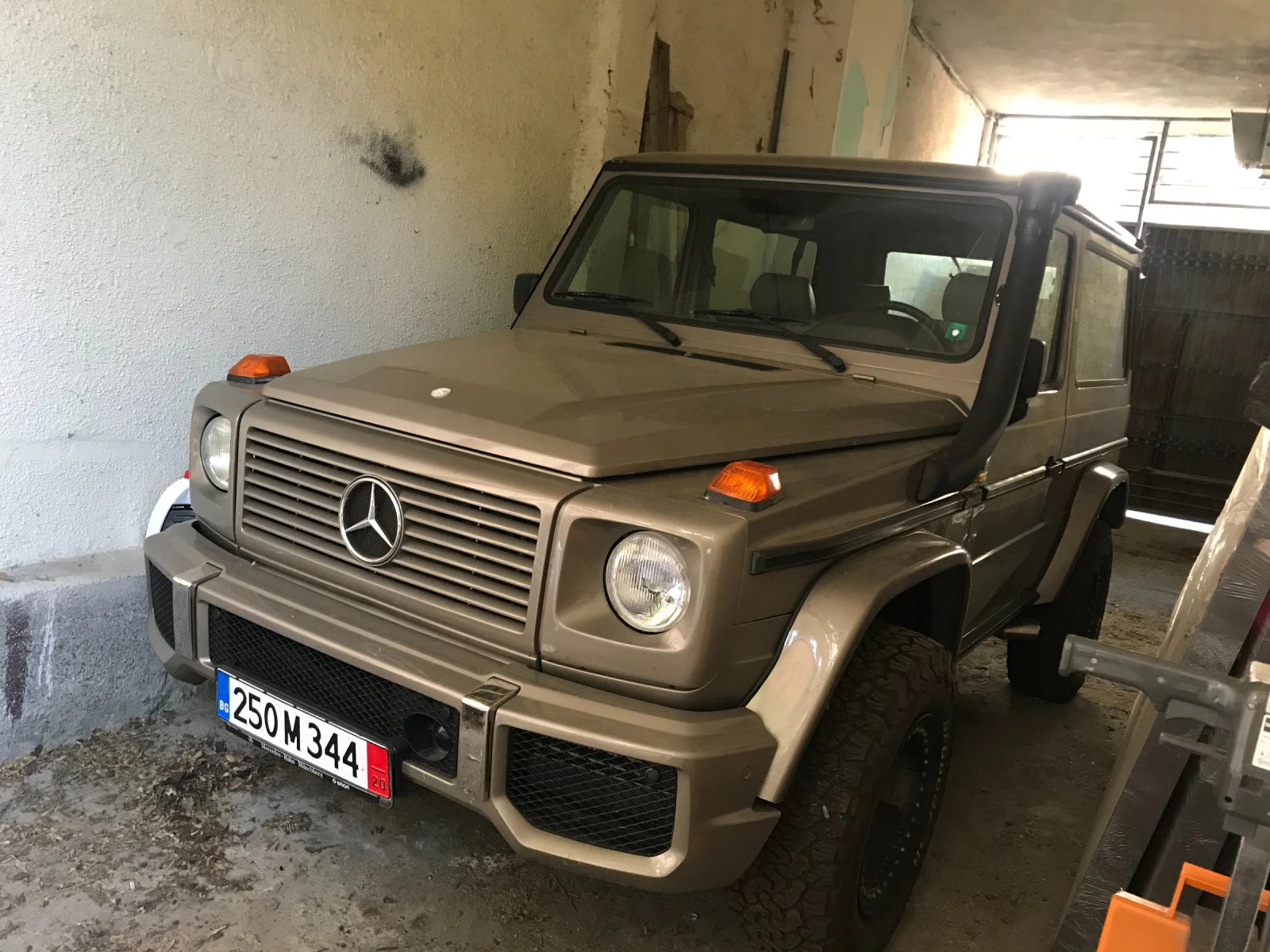 Mercedes-Benz G 300  - изображение 2