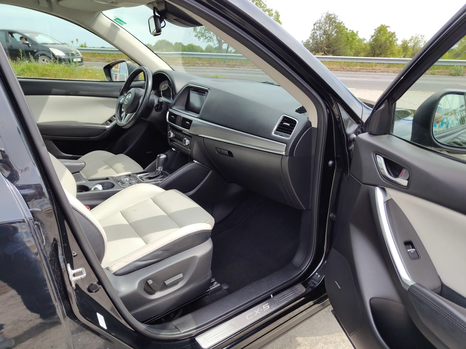 Mazda CX-5 2.2D SkyAktiv AVD REVOLUTION - изображение 10