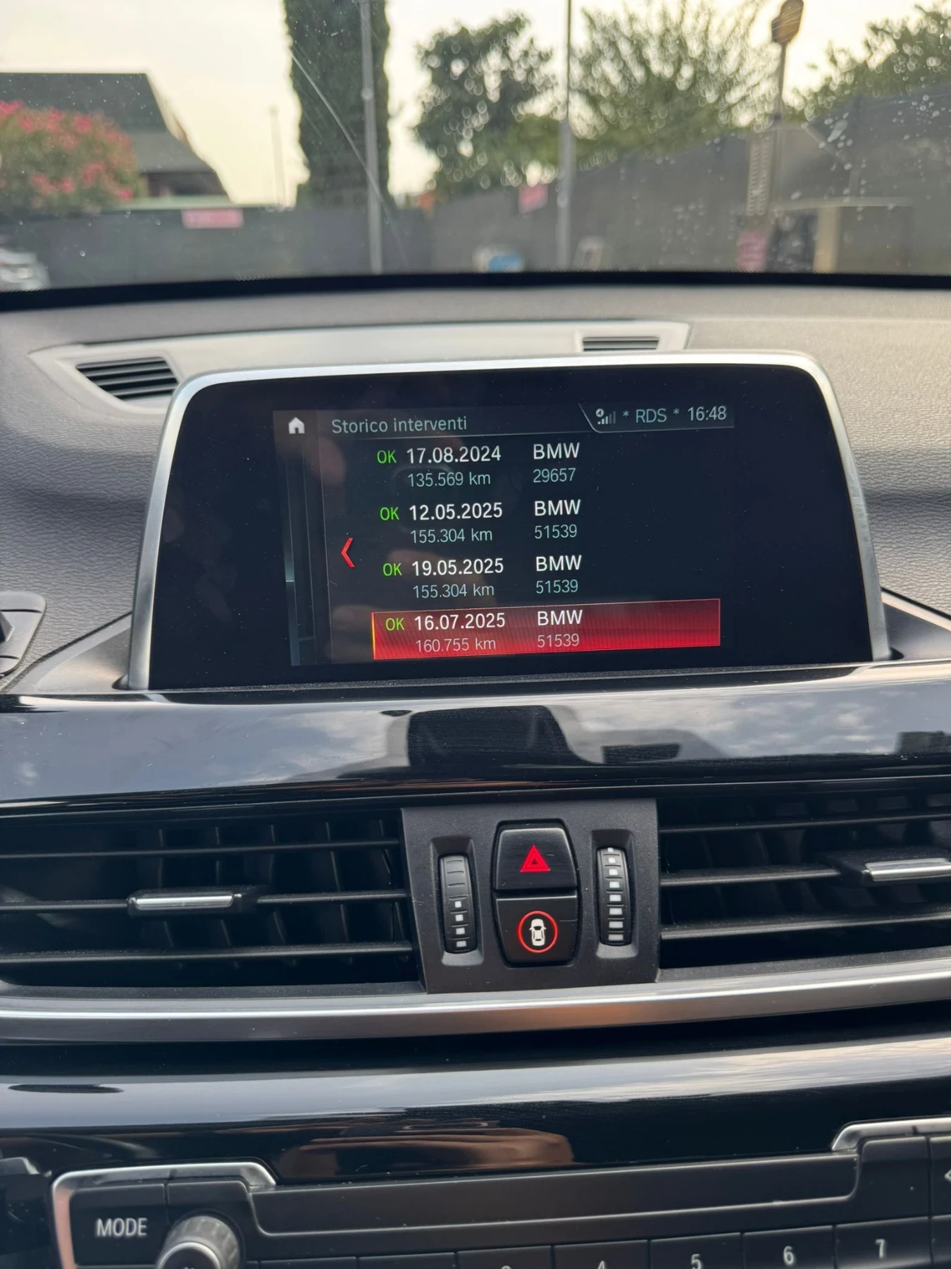 BMW X1 sDrive18d xLine - изображение 8