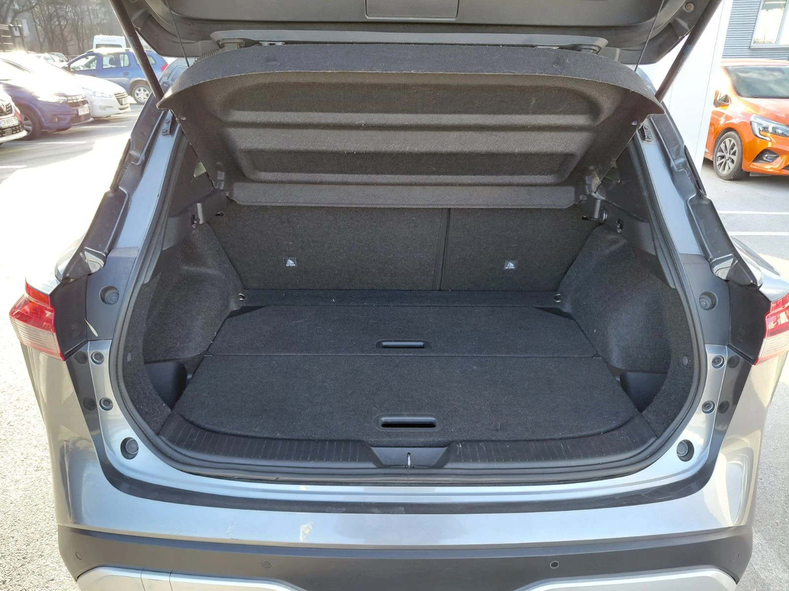 Nissan Qashqai 1.3 Tce 4x4 - изображение 8