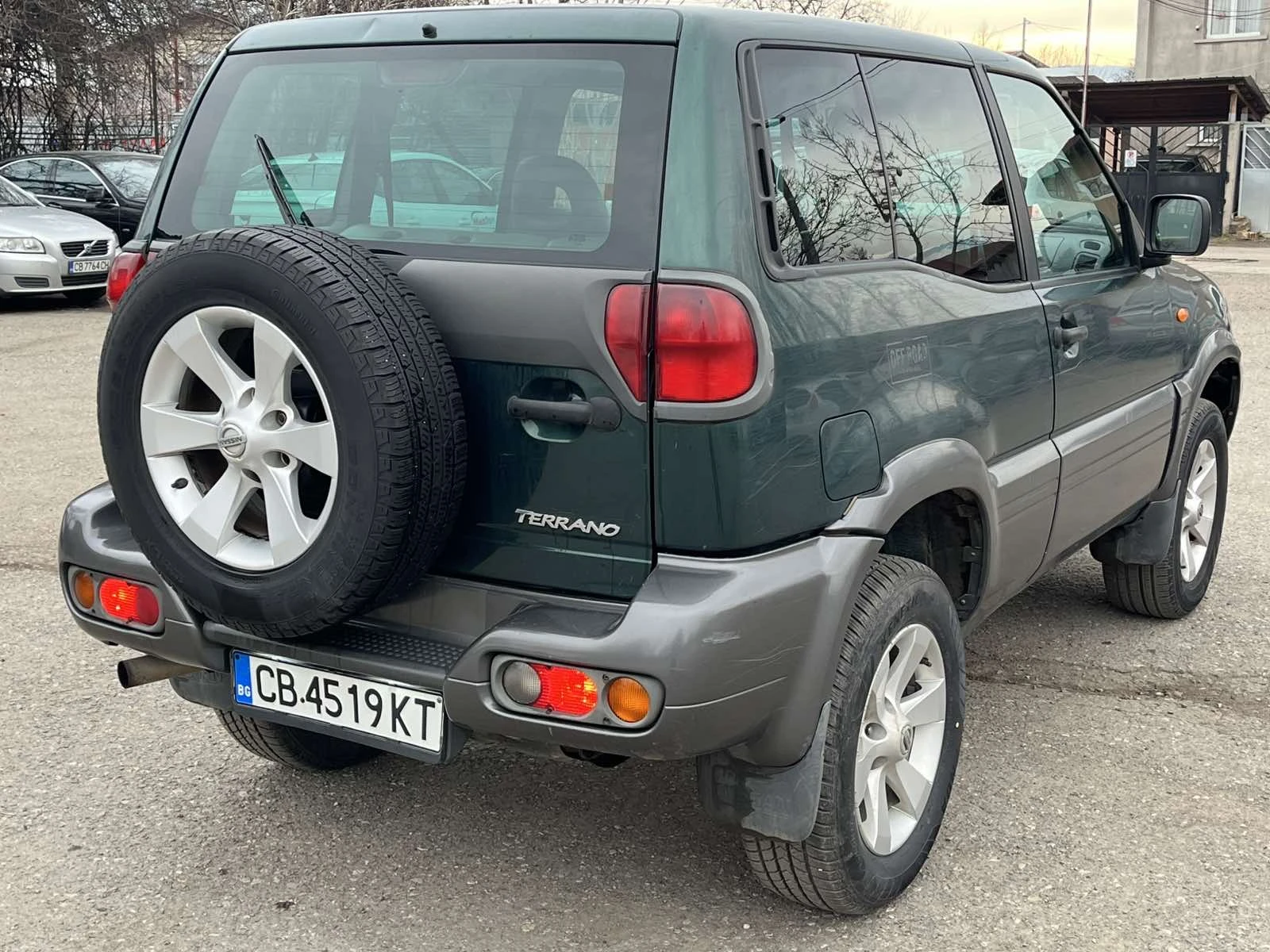 Nissan Terrano, снимка 5 - Автомобили и джипове - 53867140