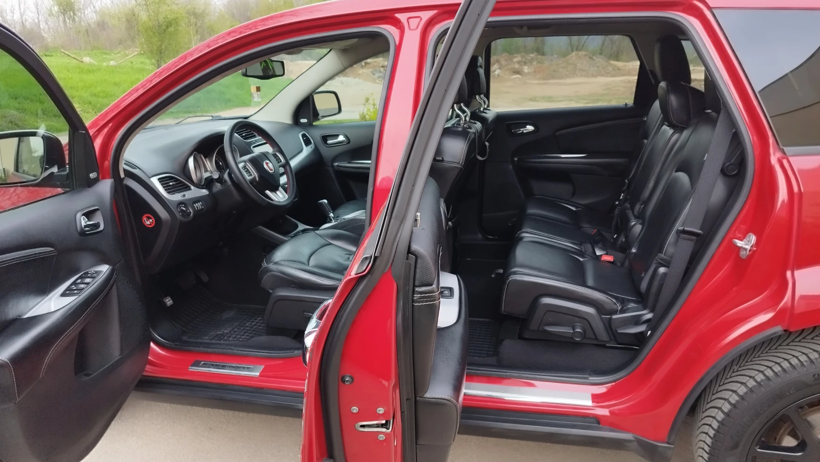 Fiat Freemont 2.0MJET AWD 7места, снимка 6 - Автомобили и джипове - 54184103