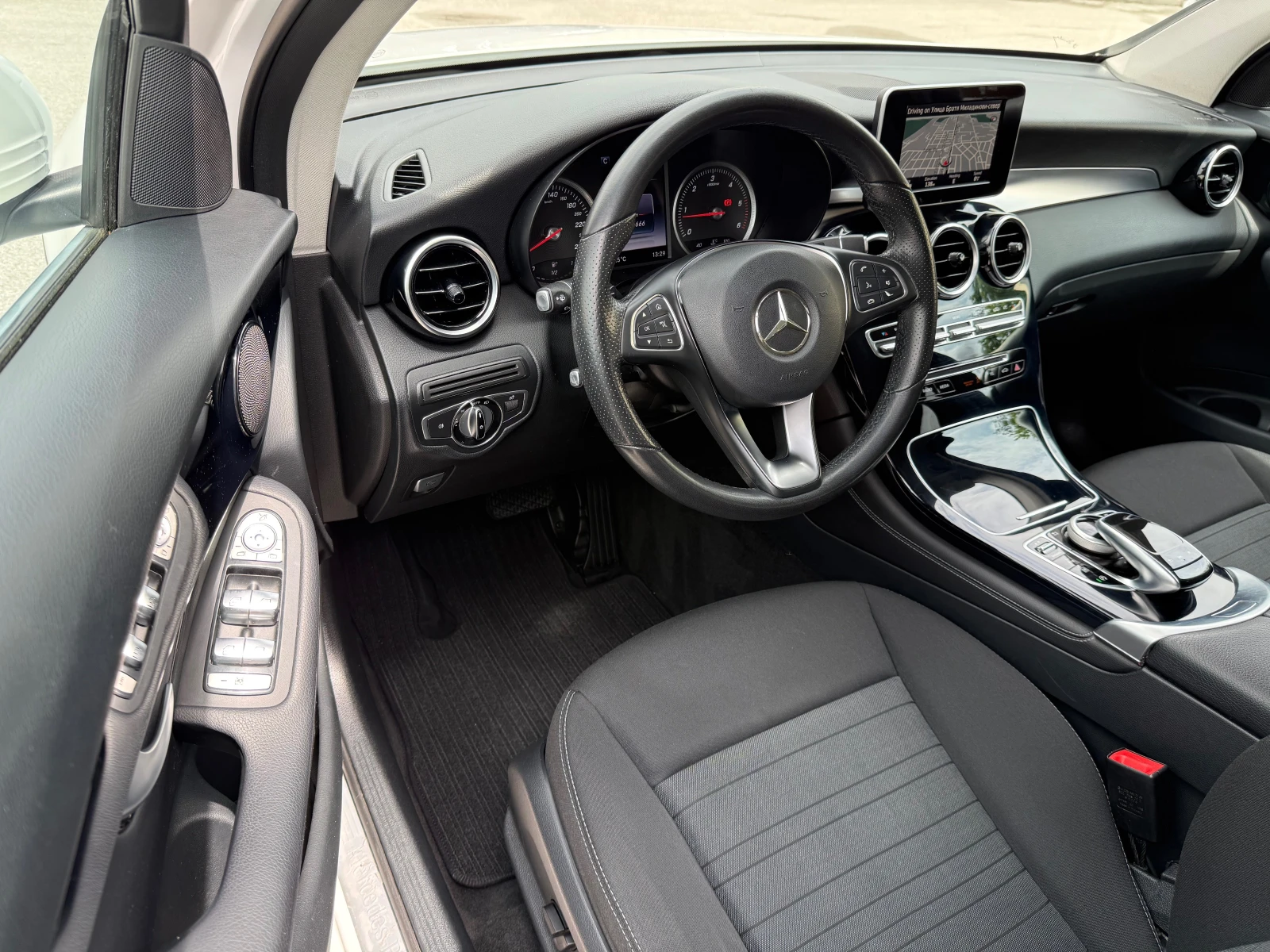 Mercedes-Benz GLC 220 d 4-MATIC 9G-TRONIC !! 100% ������ ��������� !! | Mobile.bg � ����������� 10