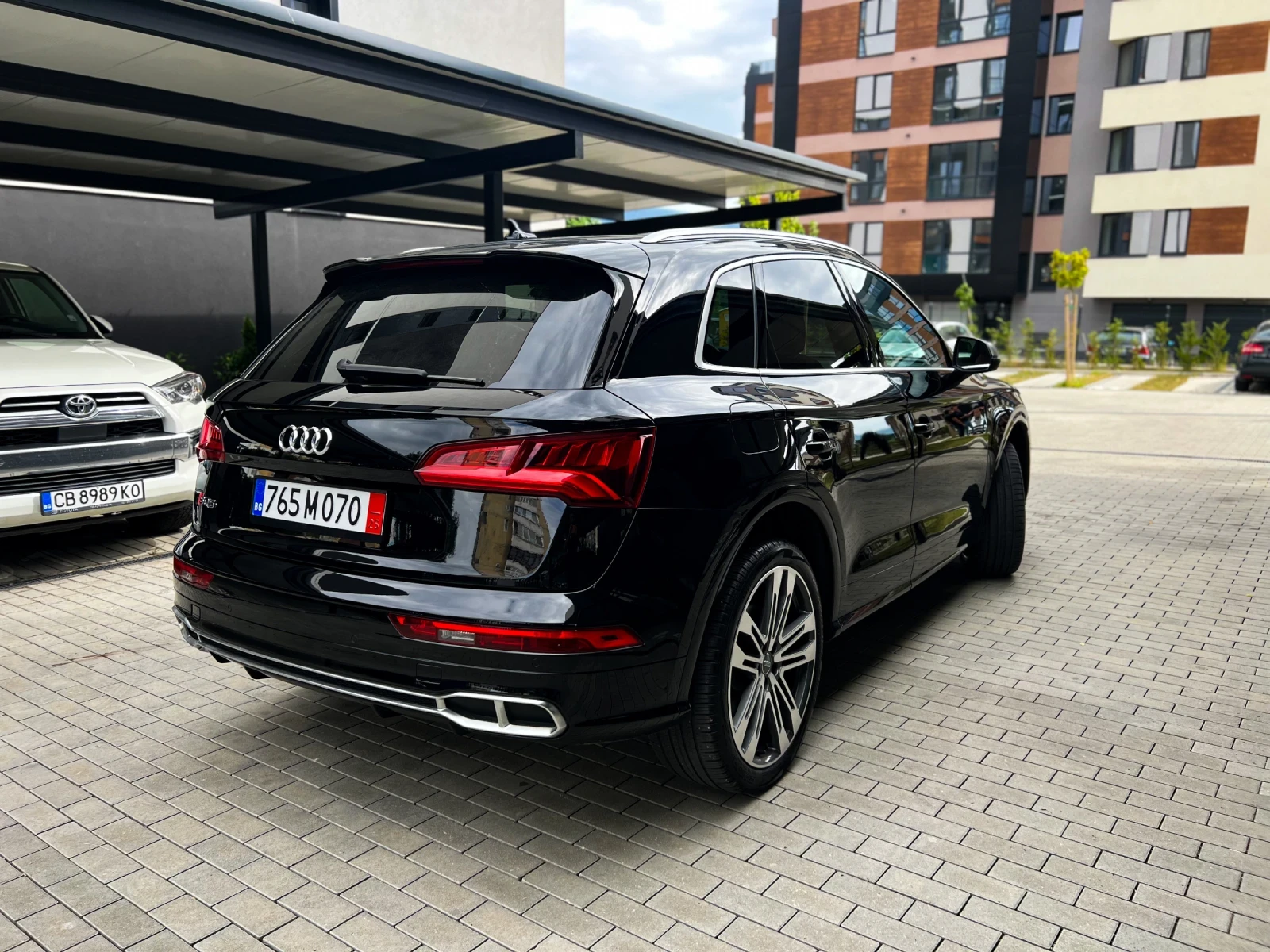 Audi SQ5 3.0 TFSI / 125 Хил км / Virtual / B&O / Панорама/, снимка 4 - Автомобили и джипове - 55141647