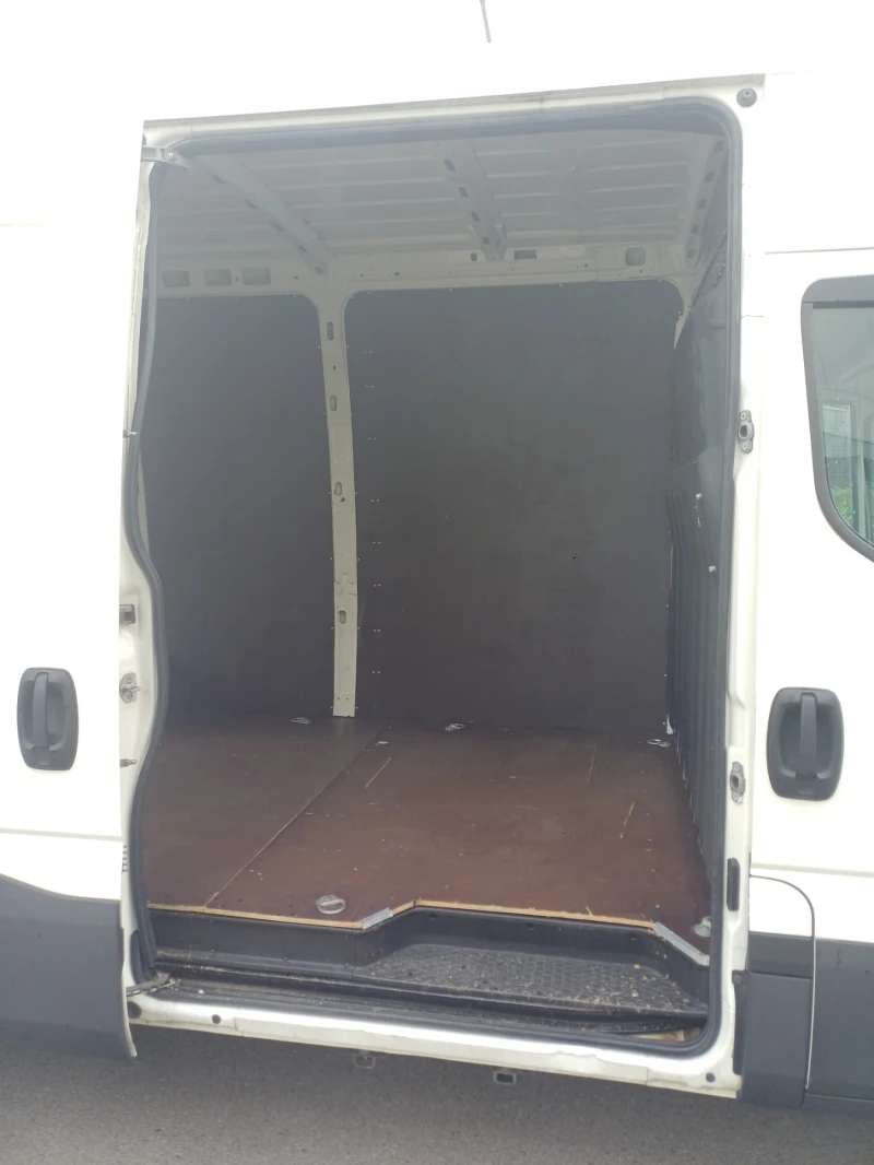 Iveco Daily 3.0d, 16m3, снимка 15 - Бусове и автобуси - 52555582