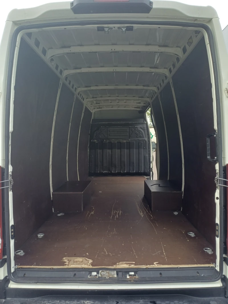 Iveco Daily 3.0d, 16m3, снимка 11 - Бусове и автобуси - 52555582