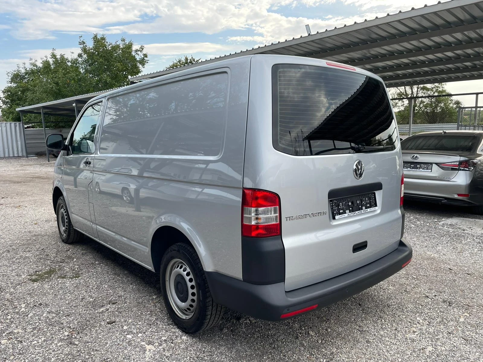 VW Transporter Т5/2.0TDI/Automatic/ - изображение 8