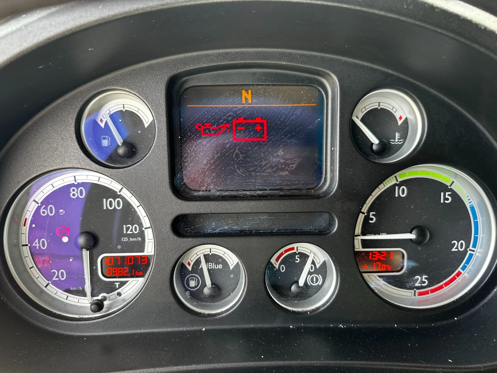 Daf XF 105 FT, снимка 14 - Камиони - 54139843