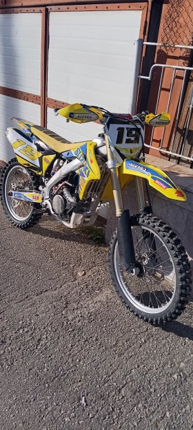 Suzuki Rmz, снимка 1