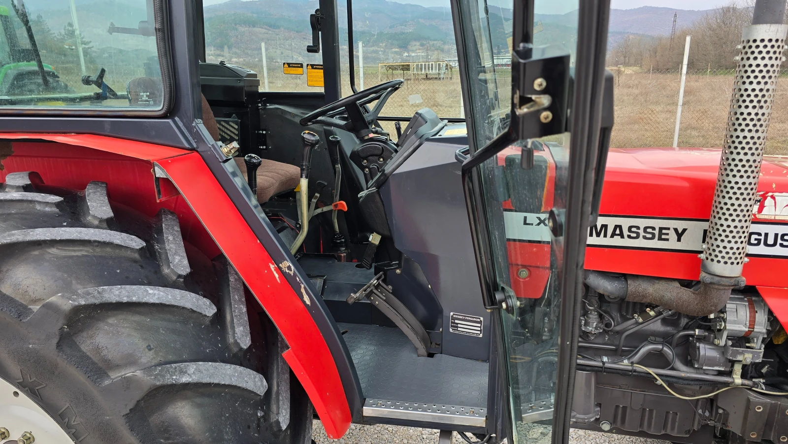 Трактор Massey 393 Нов внос, снимка 13 - Селскостопанска техника - 53728181