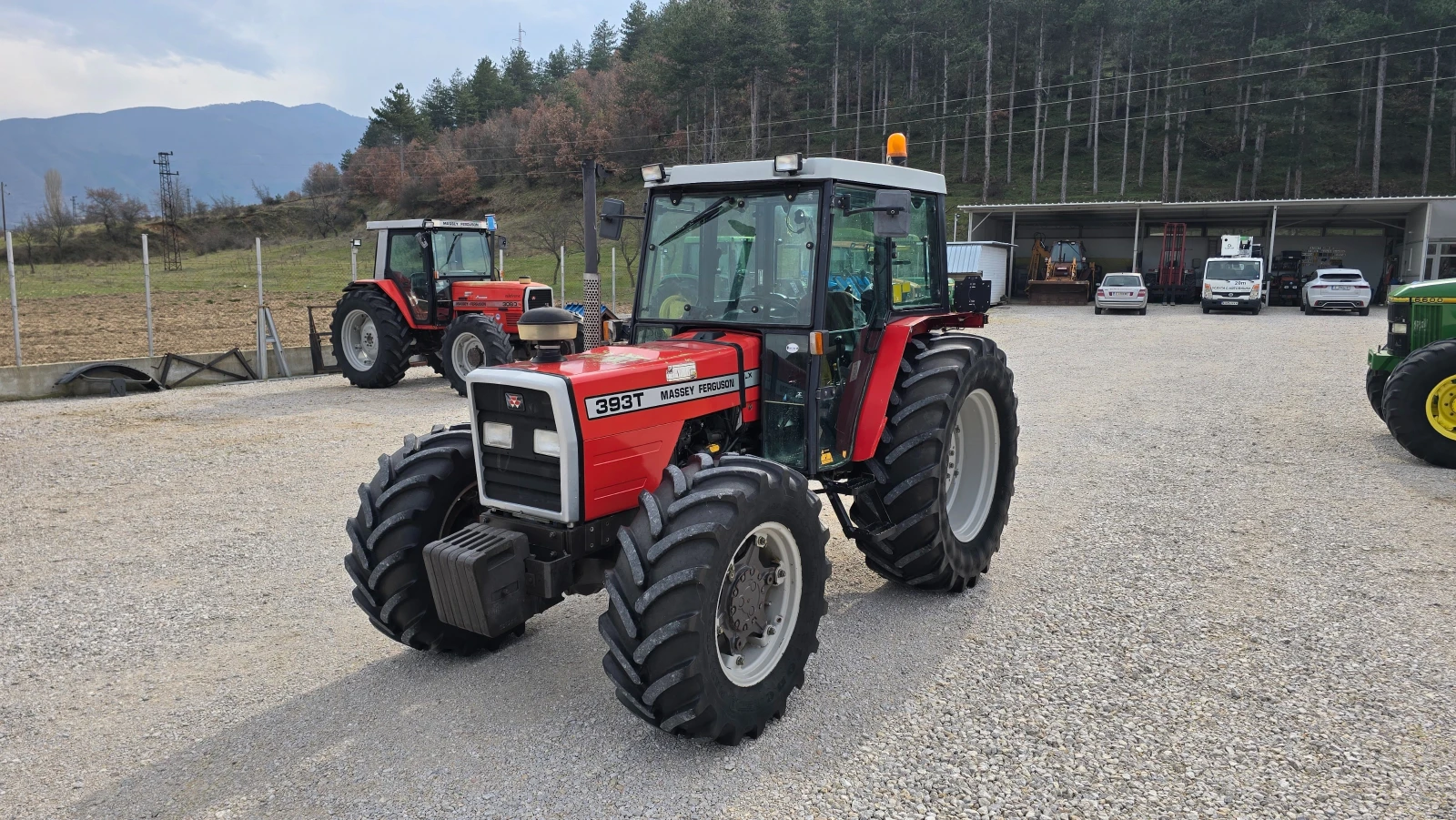 Трактор Massey 393 Нов внос - изображение 2