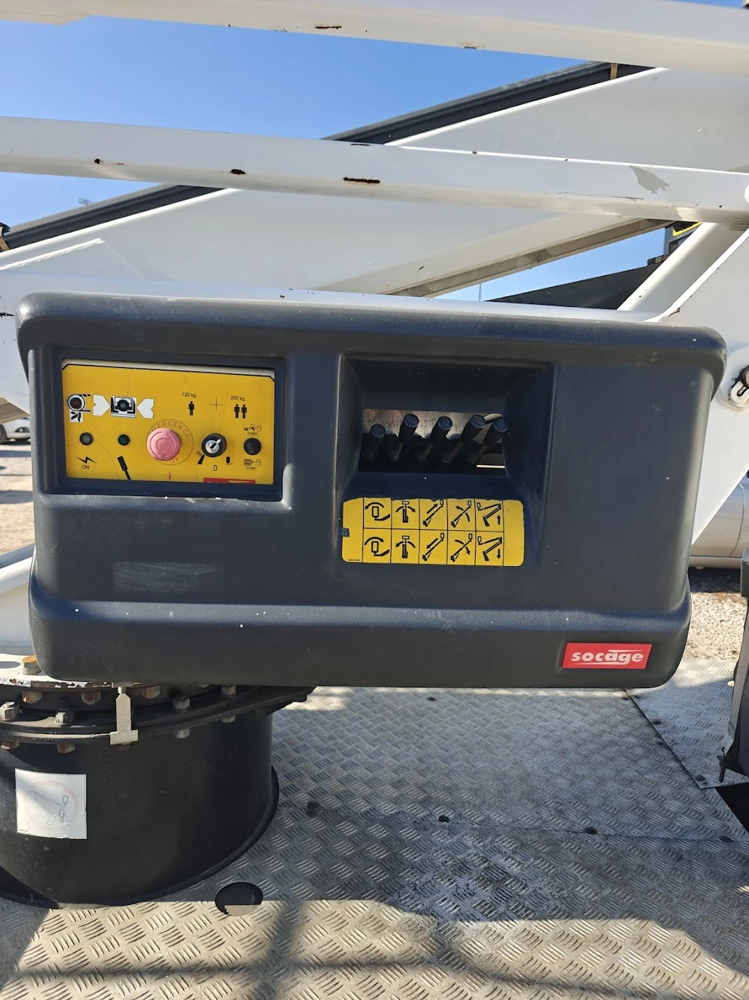 ��������� Nissan Cabstar Socage DA22 | Mobile.bg � ����������� 11