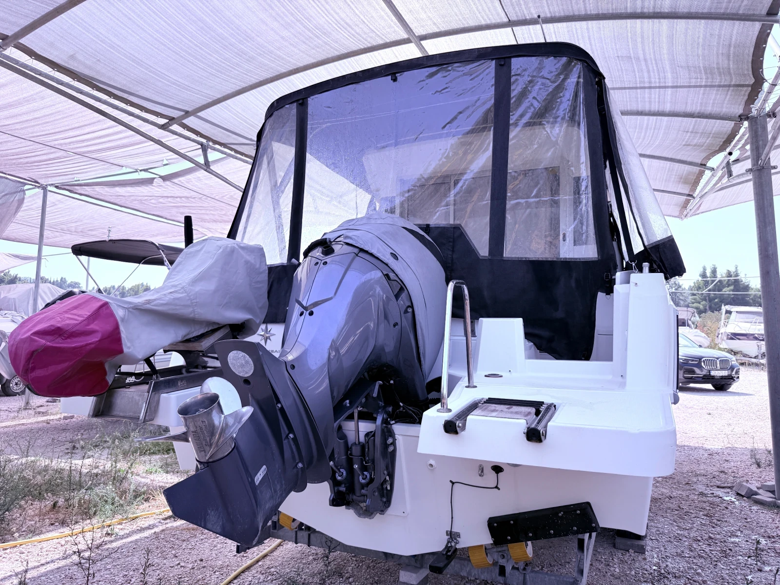 Моторна яхта Jeanneau Merry Fisher 795, снимка 17 - Воден транспорт - 55825072