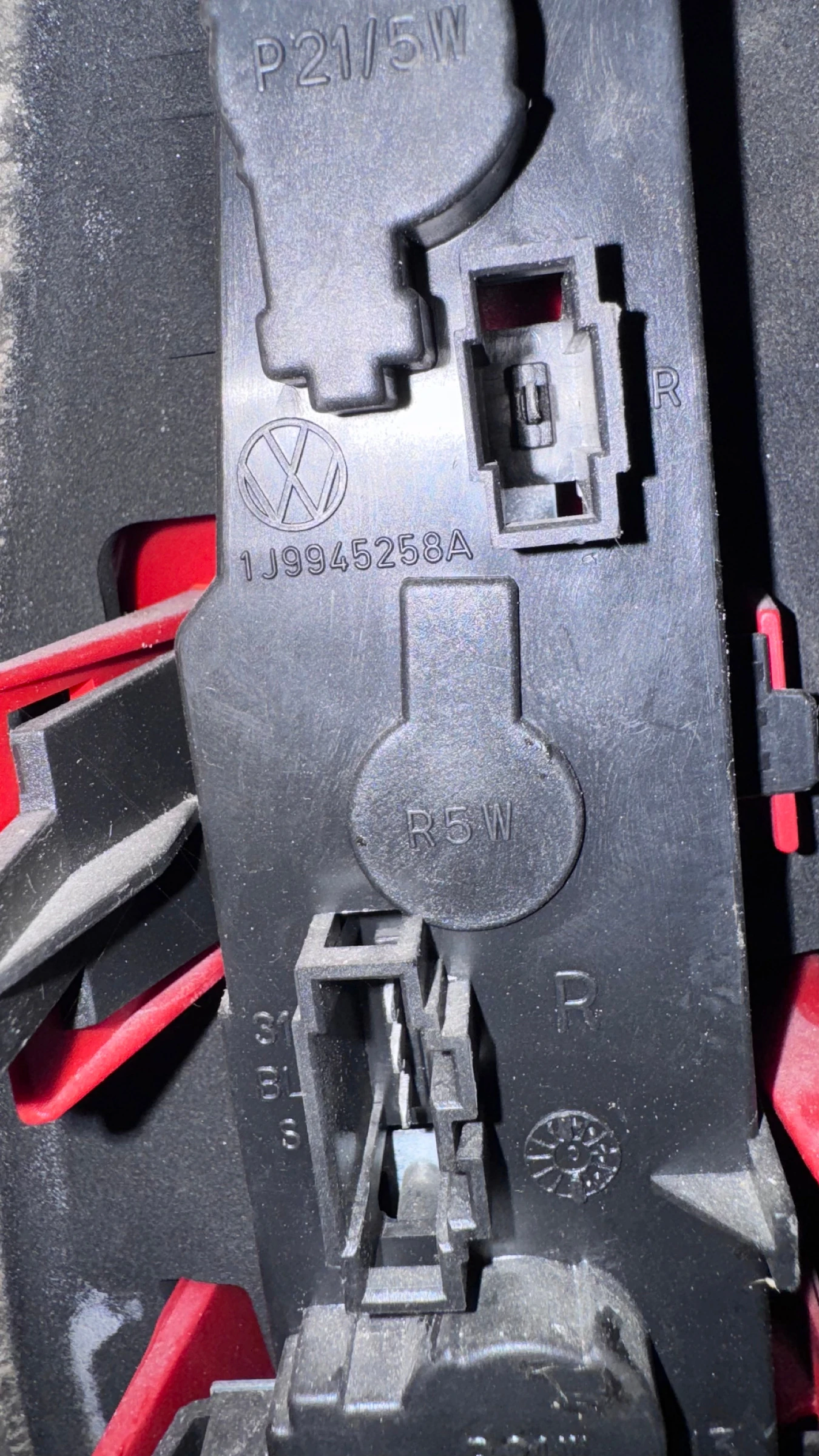  a VW Golf 4 - 1J9945258A | Mobile.bg   2