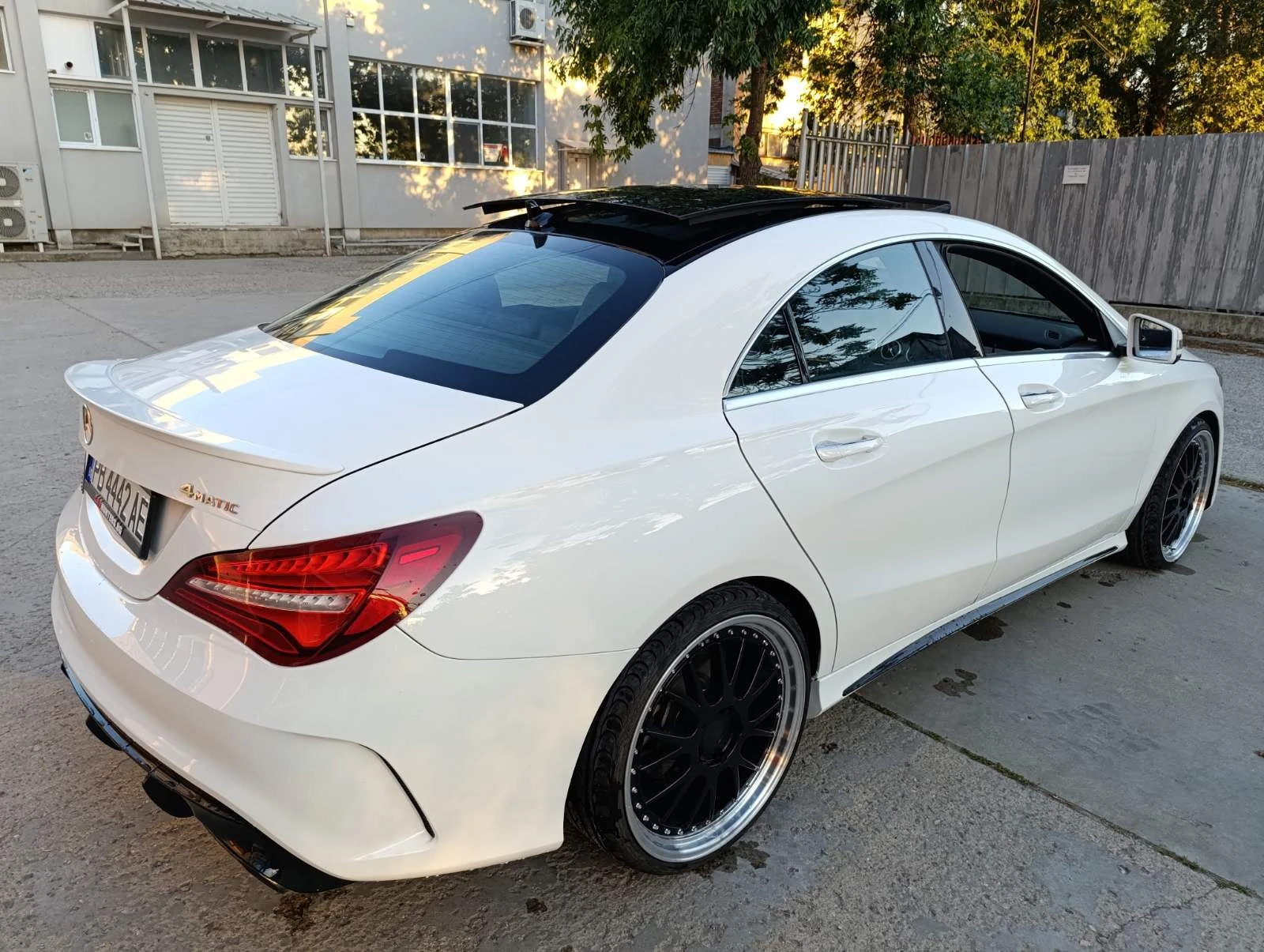 ���� � ������ 235/30R20 | Mobile.bg � ����������� 12