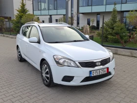Kia Ceed 1.6CRDI* (116кс)* * FACELIFT* * НОВ ВНОС* * , снимка 8
