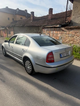 Skoda Superb 1.8T ГАЗОВ ИНЖЕКЦИОН НОВ ВНОС.!, снимка 4