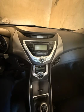 Hyundai Elantra, снимка 6