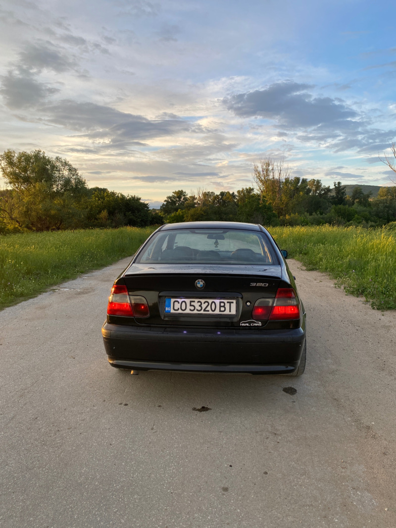 BMW 320, снимка 6 - Автомобили и джипове - 45879461