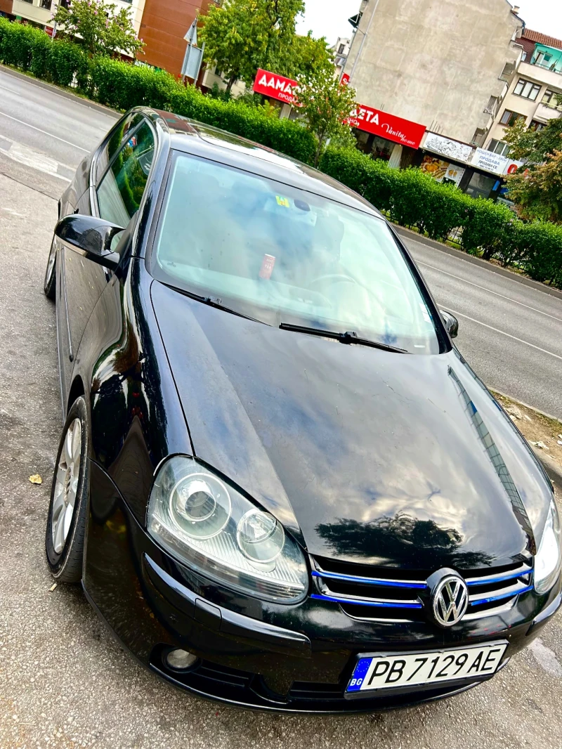 VW Golf, снимка 1 - Автомобили и джипове - 47169865