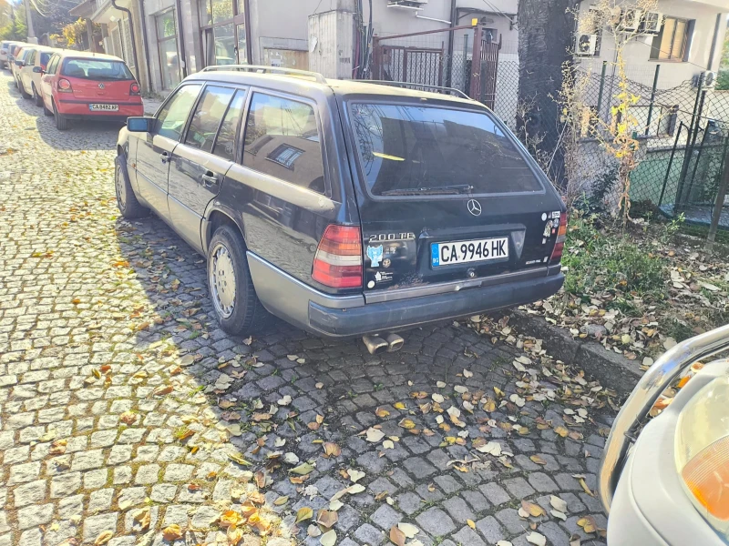 Mercedes-Benz 124, снимка 4 - Автомобили и джипове - 47704433