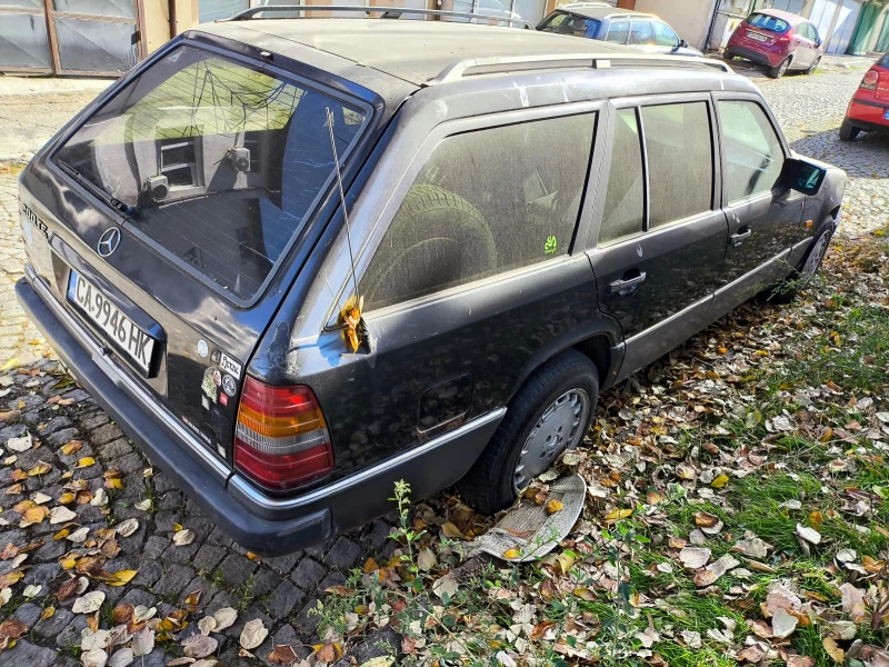 Mercedes-Benz 124, снимка 5 - Автомобили и джипове - 47704433