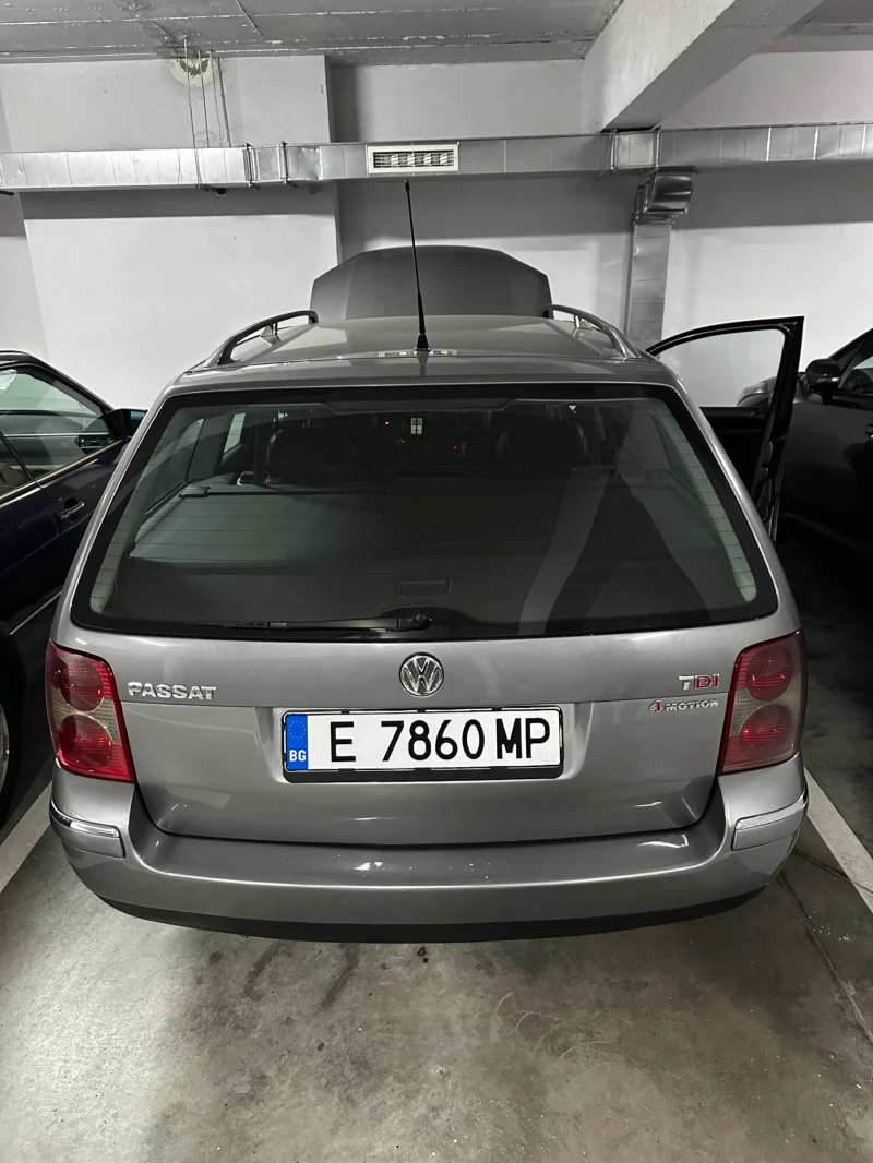 VW Passat, снимка 5 - Автомобили и джипове - 48235367