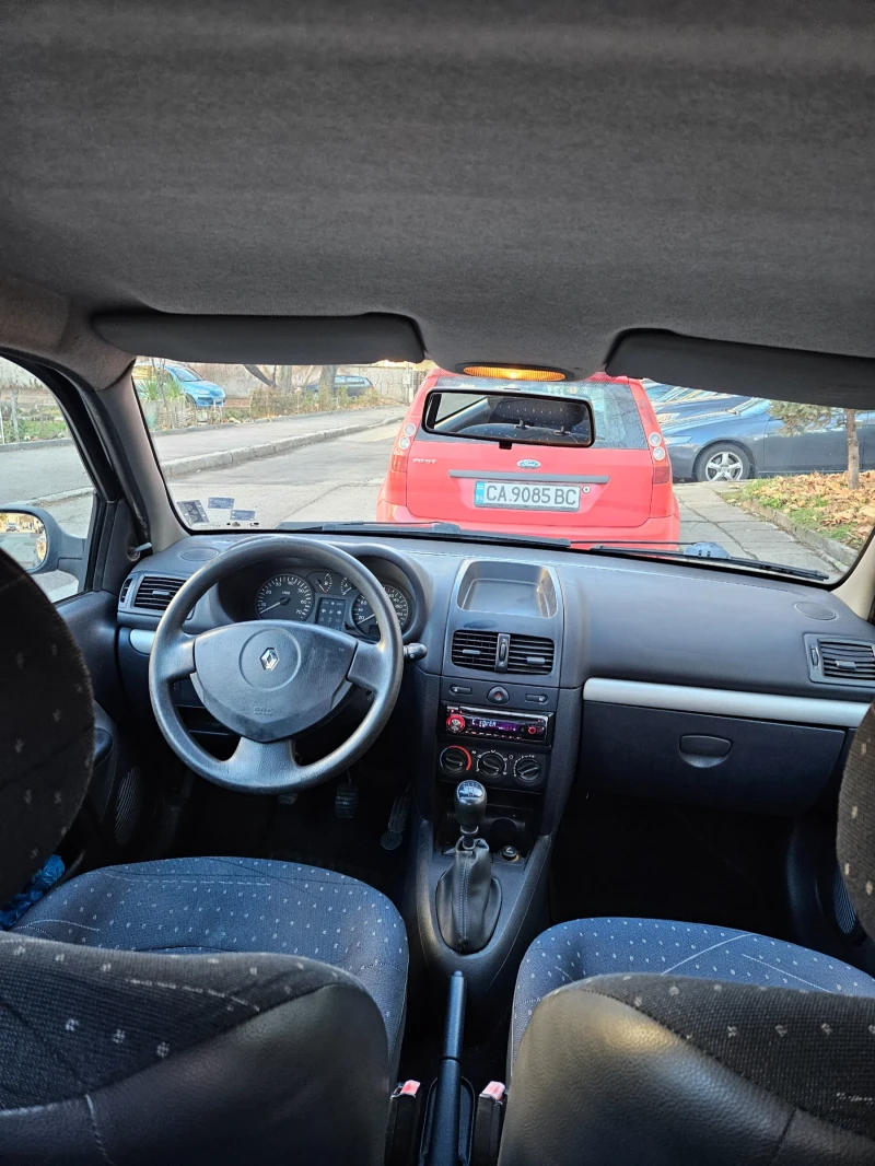 Renault Clio, снимка 4 - Автомобили и джипове - 48379070