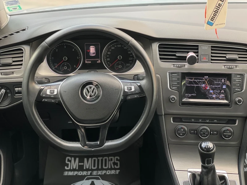 VW Golf 1.6TDI Bluemotion, снимка 7 - Автомобили и джипове - 48993560