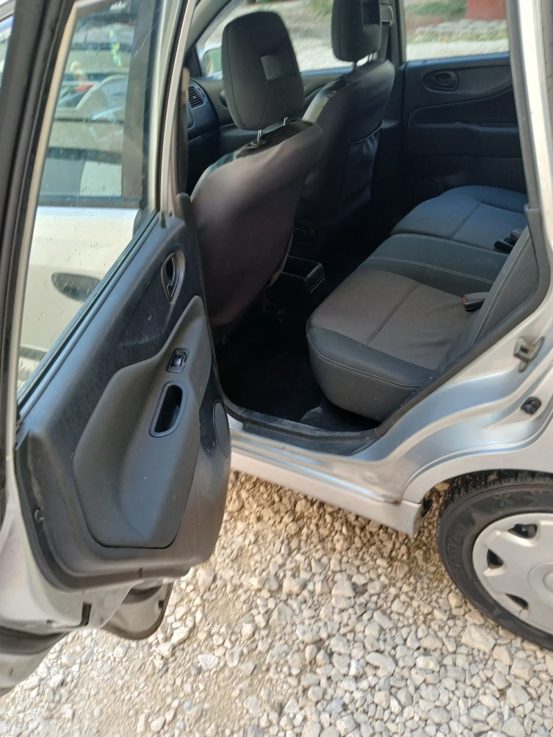 Mitsubishi Space star, снимка 8 - Автомобили и джипове - 51443018