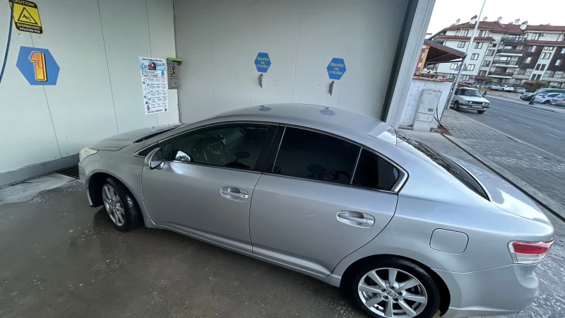 Toyota Avensis, снимка 4 - Автомобили и джипове - 52511445