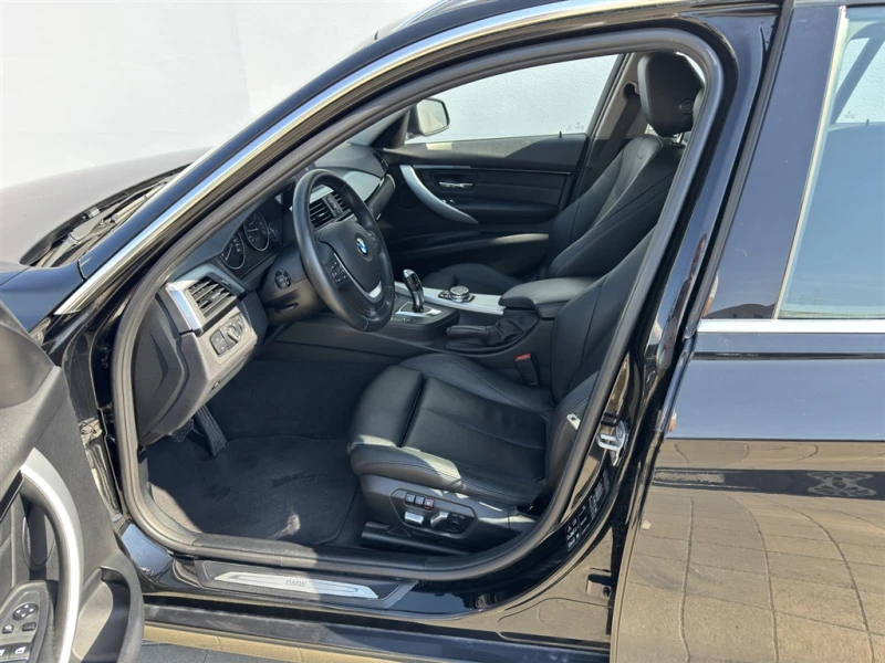 BMW 335 xDrive, снимка 7 - Автомобили и джипове - 51612899