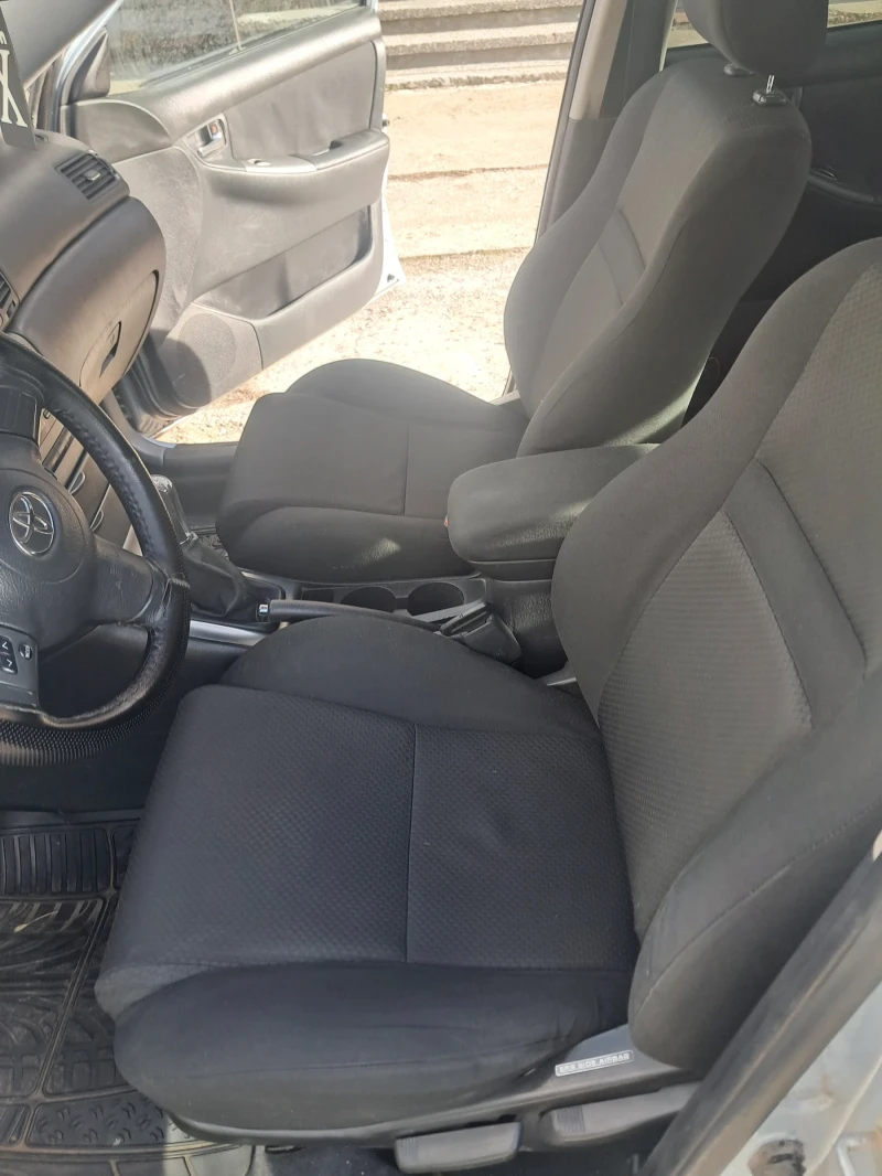 Toyota Corolla, снимка 8 - Автомобили и джипове - 52649117