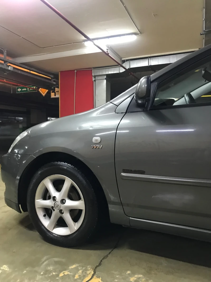 Toyota Corolla, снимка 9 - Автомобили и джипове - 52682735