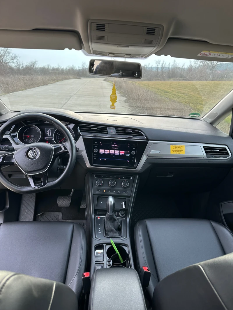 VW Touran, снимка 6 - Автомобили и джипове - 53223052