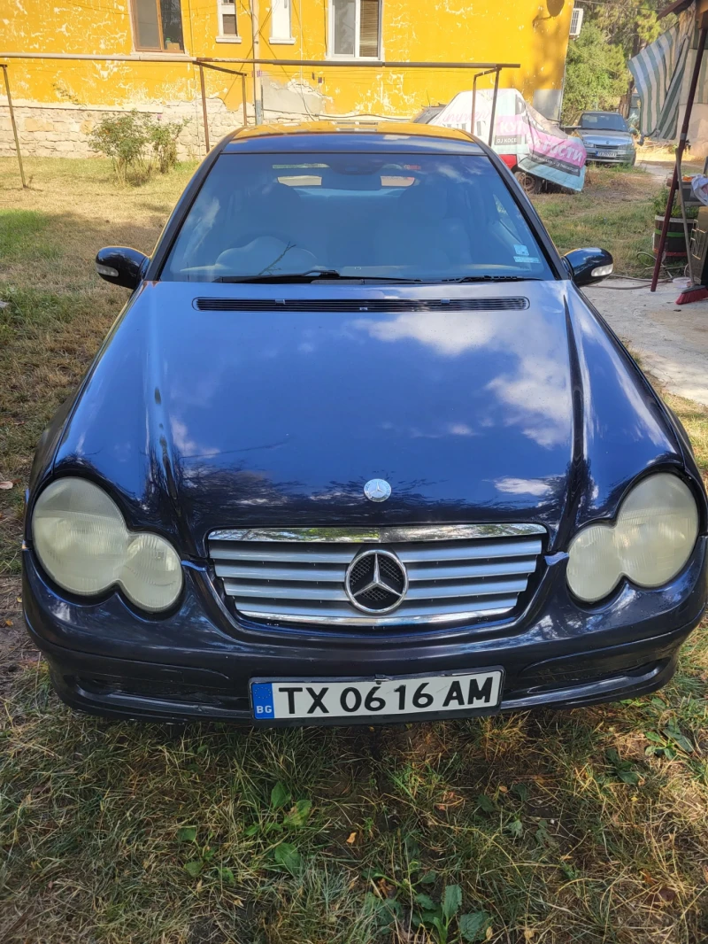 Mercedes-Benz C 200, снимка 11 - Автомобили и джипове - 53533151