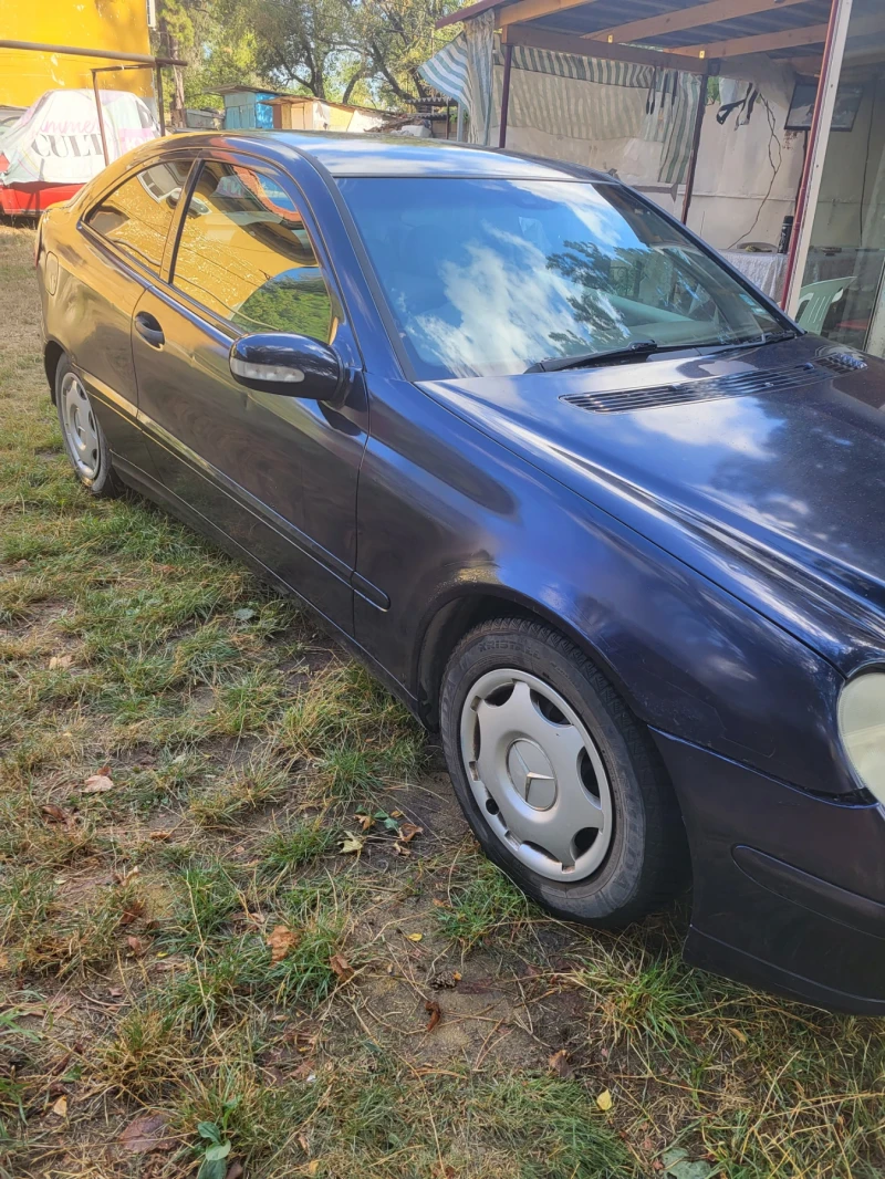 Mercedes-Benz C 200, снимка 10 - Автомобили и джипове - 53533151