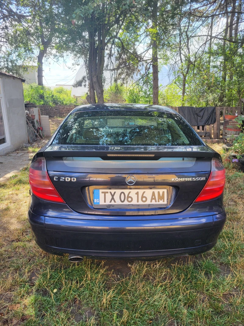 Mercedes-Benz C 200, снимка 14 - Автомобили и джипове - 53533151