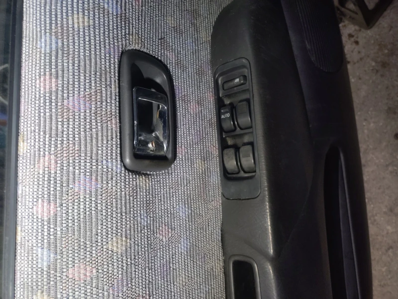 Daihatsu Sirion, снимка 17 - Автомобили и джипове - 53574302