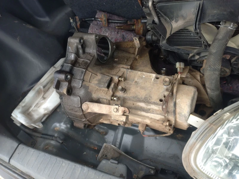 Daihatsu Sirion, снимка 12 - Автомобили и джипове - 53574302