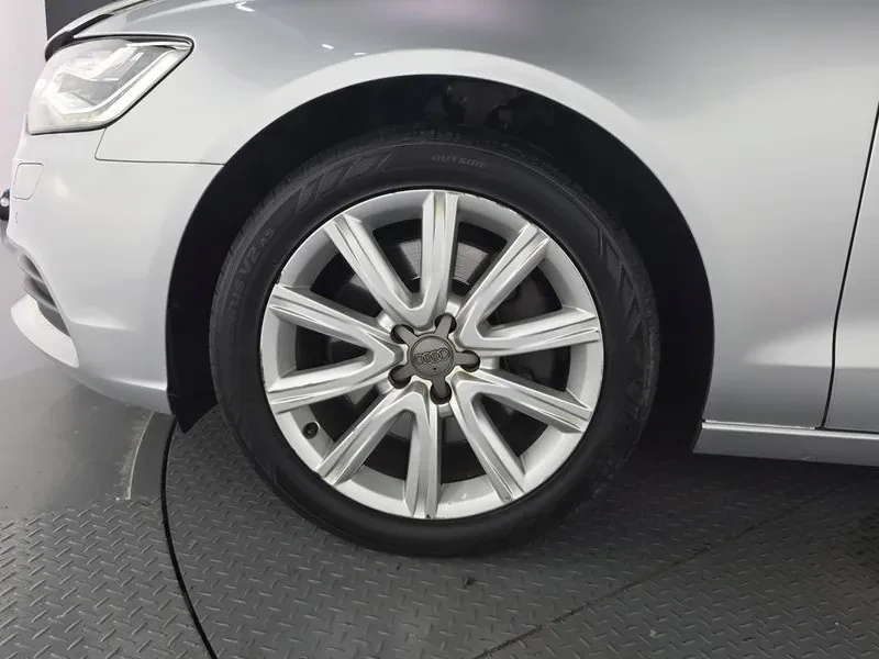 Audi A6 3.0 TDI Quattro, снимка 5 - Автомобили и джипове - 55048120