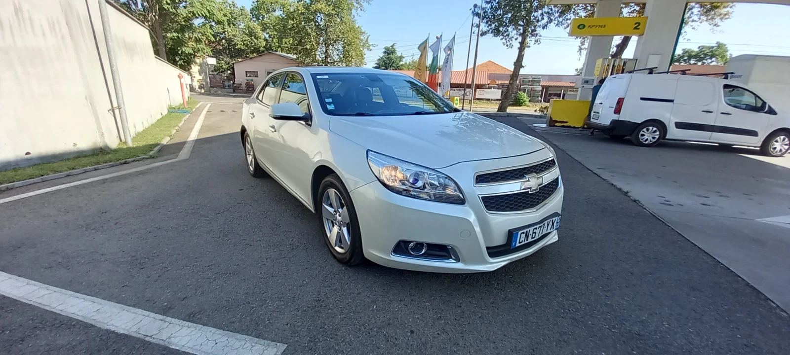 Chevrolet Malibu 2.0 регистриран  - изображение 2