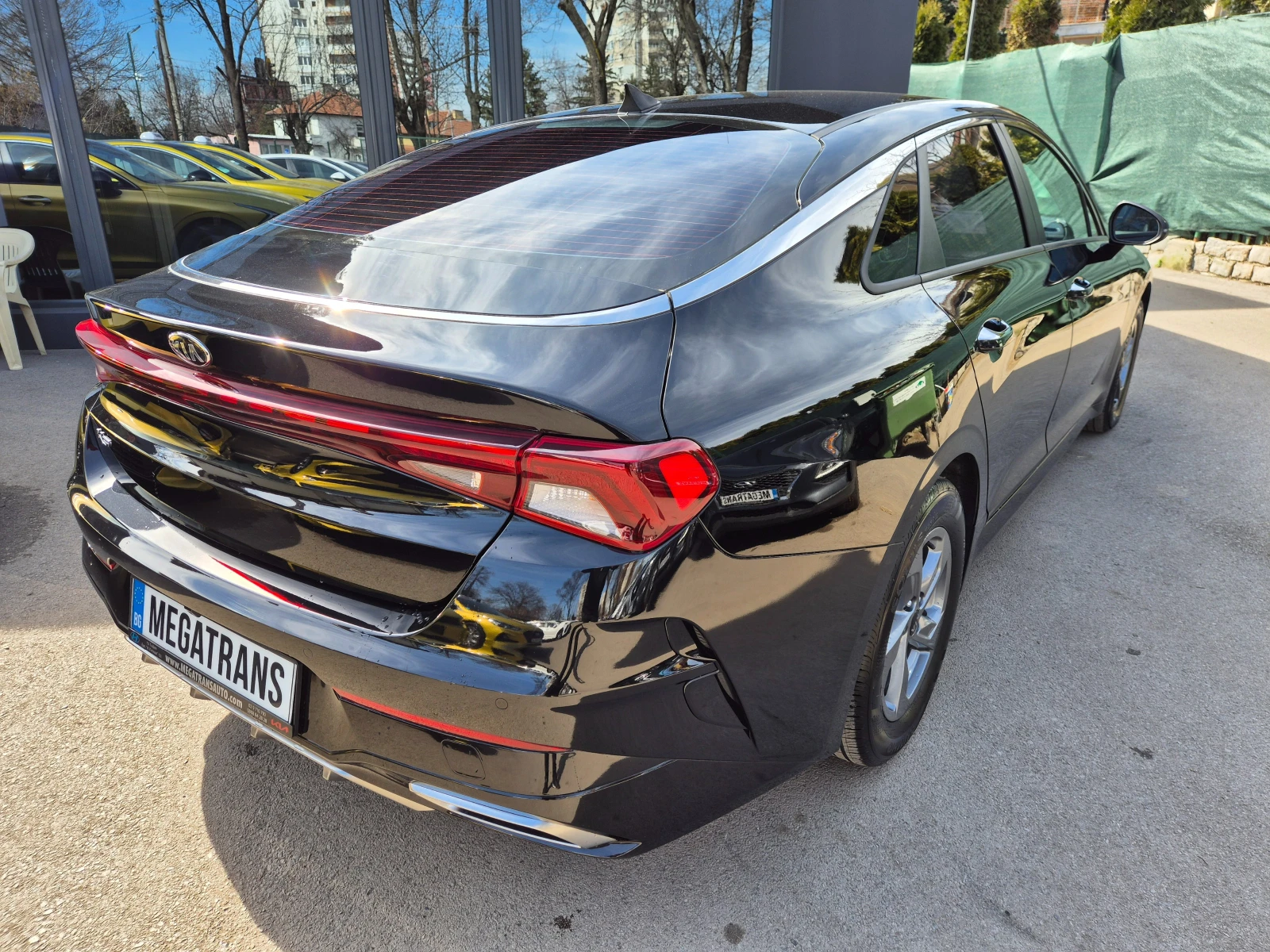 Kia K5 2.0 cm3 LPG - изображение 3