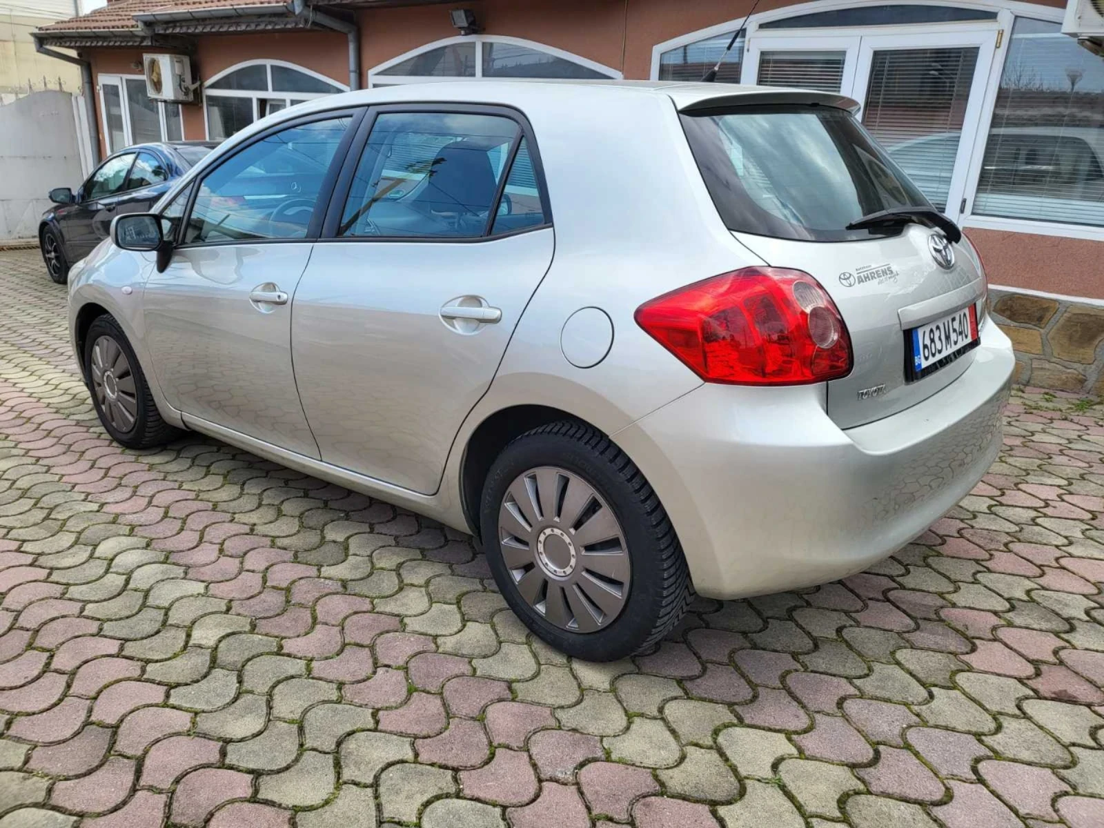Toyota Auris 2.0 D4D  - изображение 9