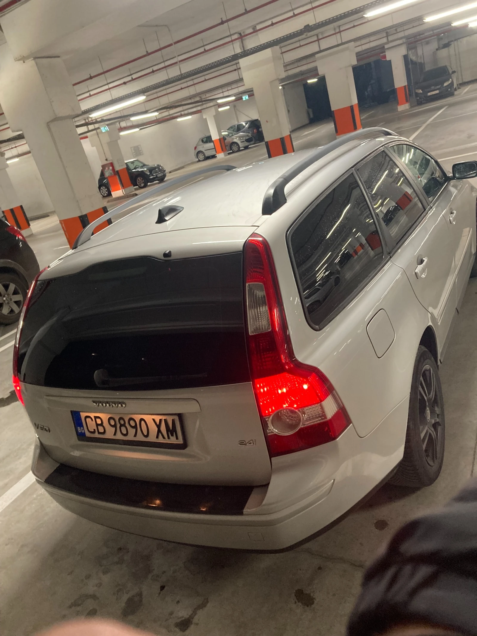 Volvo V50  - изображение 5