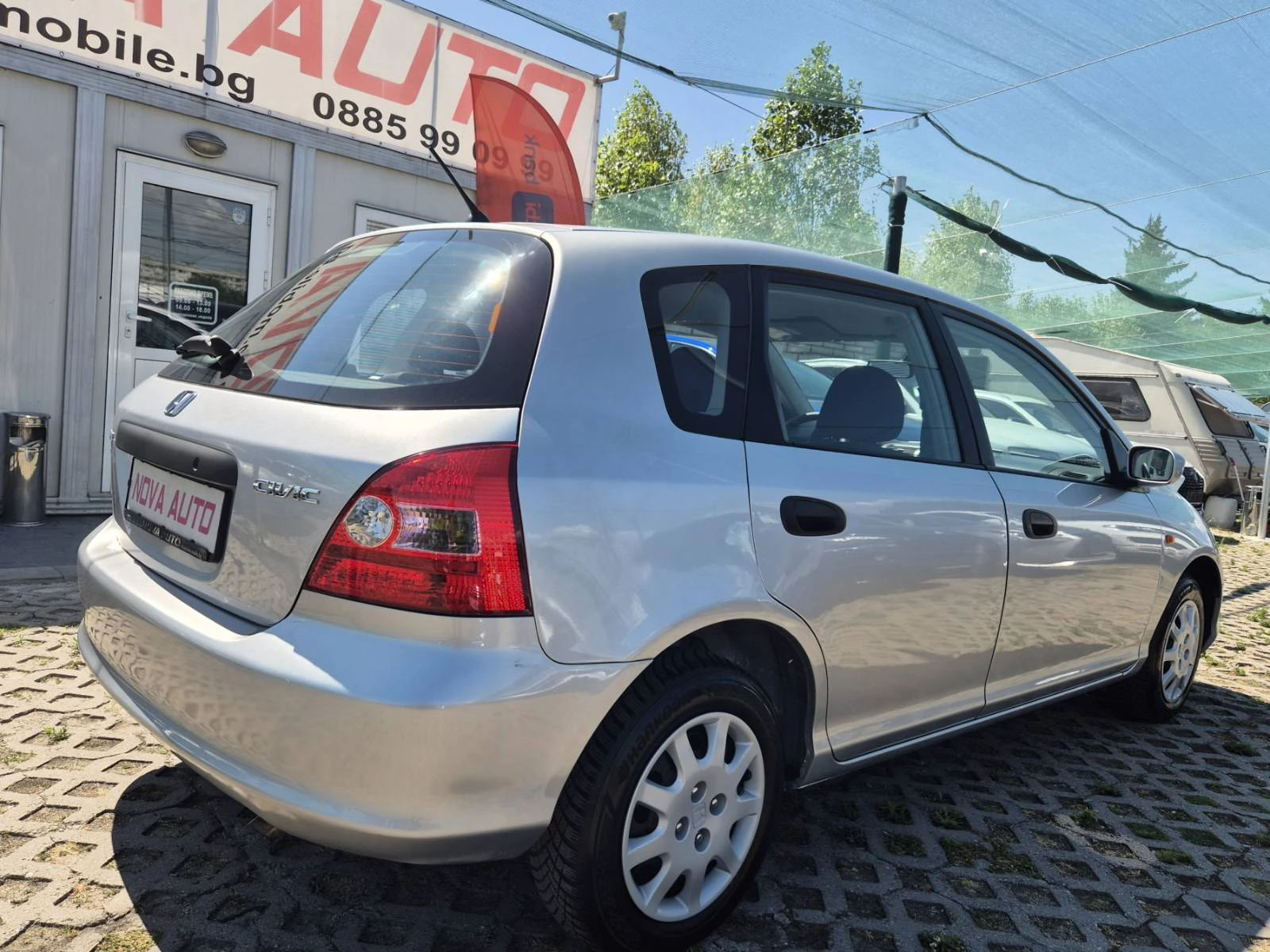 Honda Civic 1.4i-90кс-СУПЕР СЪСТОЯНИЕ - изображение 4