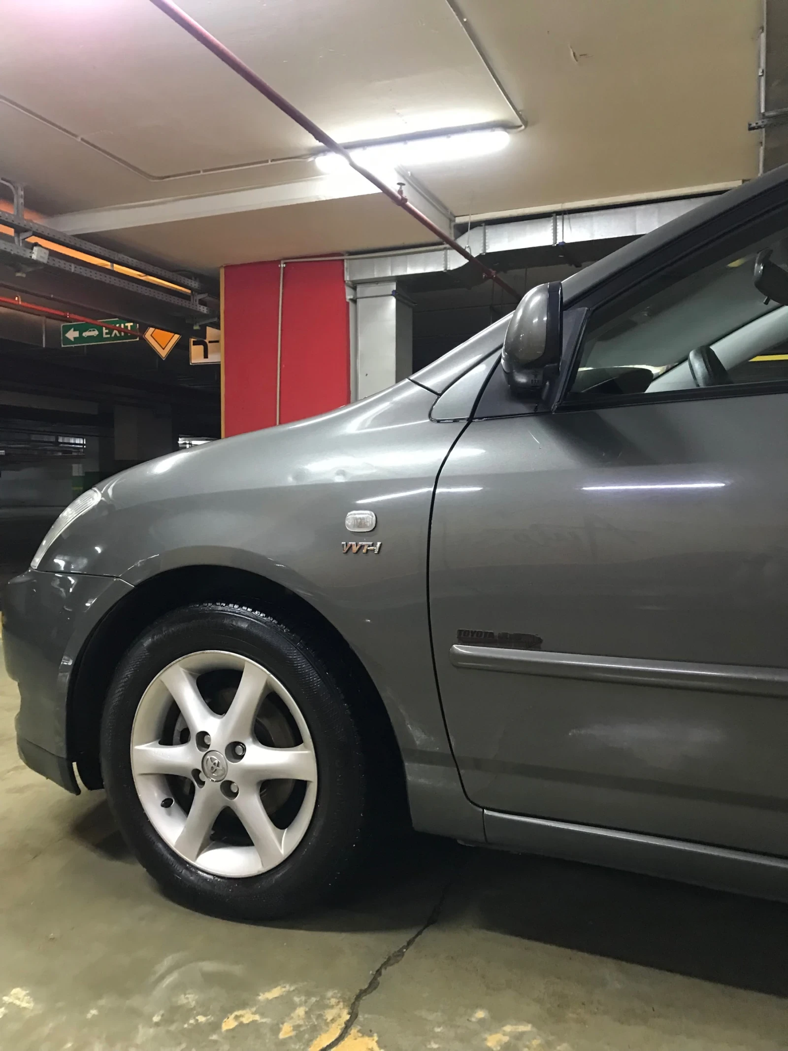 Toyota Corolla  - изображение 9