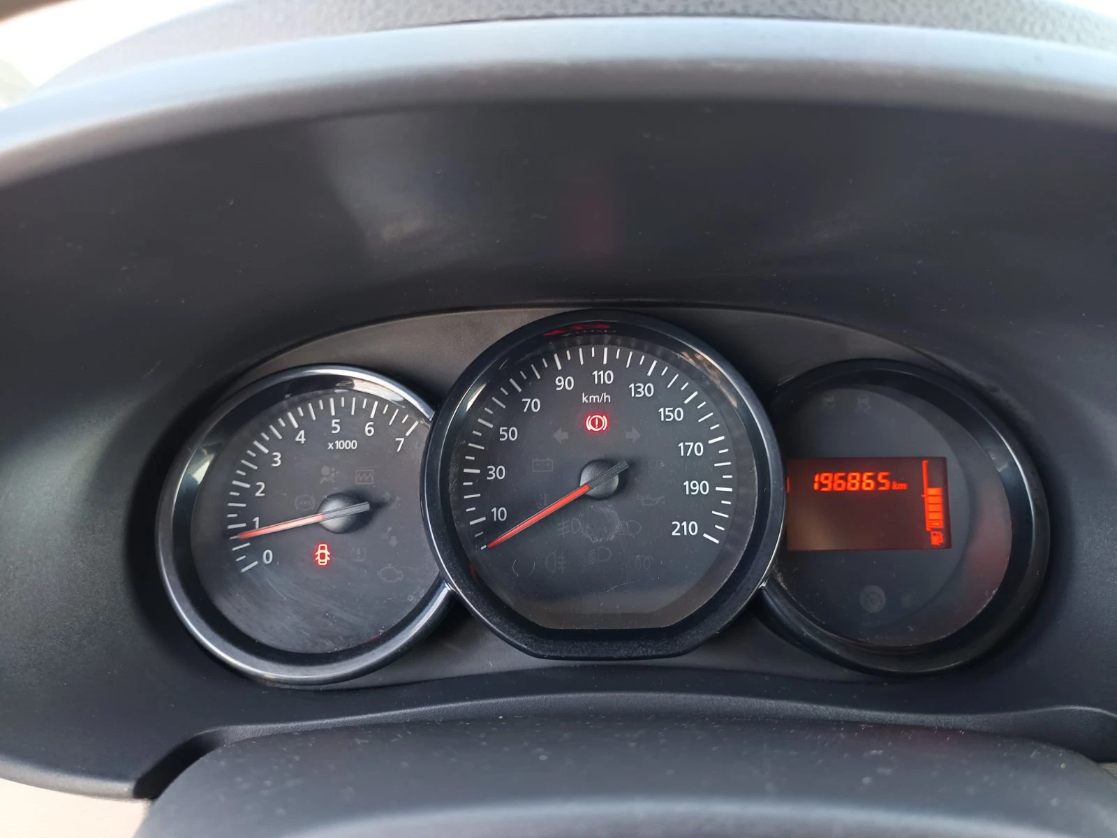 Dacia Dokker 1.5dCi - изображение 10