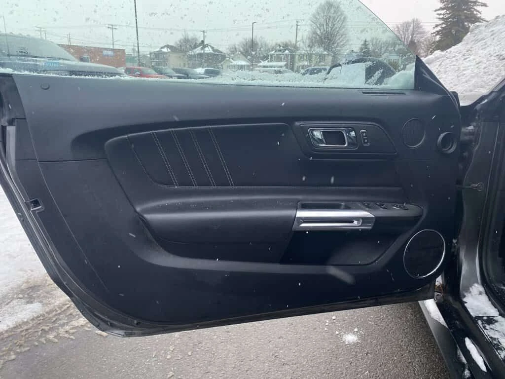 Ford Mustang * EcoBoost Premium * CARFAX * ЦЕНА ДО БГ, снимка 13 - Автомобили и джипове - 53921823