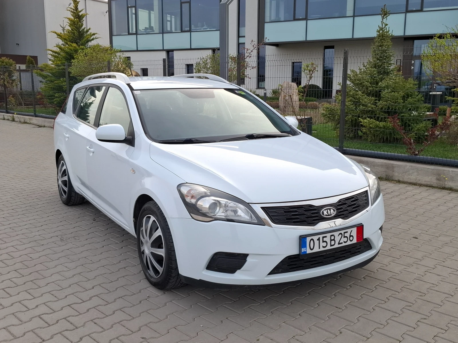 Kia Ceed 1.6CRDI* (116кс)* * FACELIFT* * НОВ ВНОС* * , снимка 8 - Автомобили и джипове - 54184166